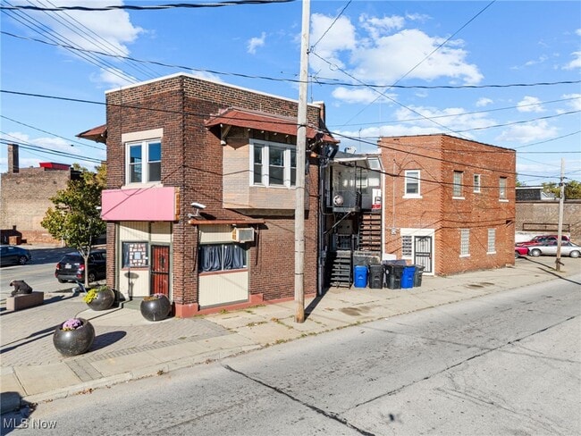 Photo - 15300 Waterloo Rd Unidad 1
