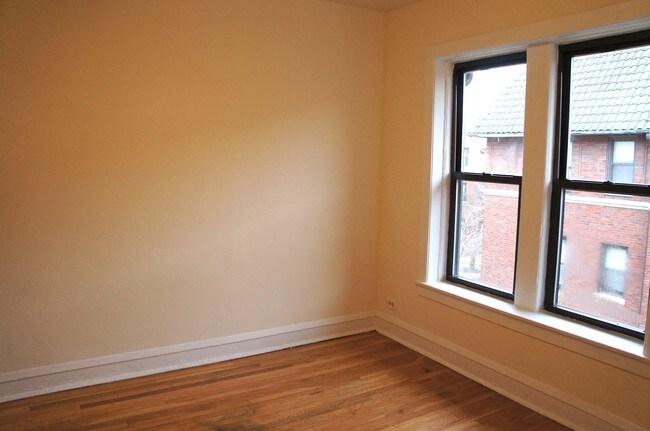 Photo - Schubert Square