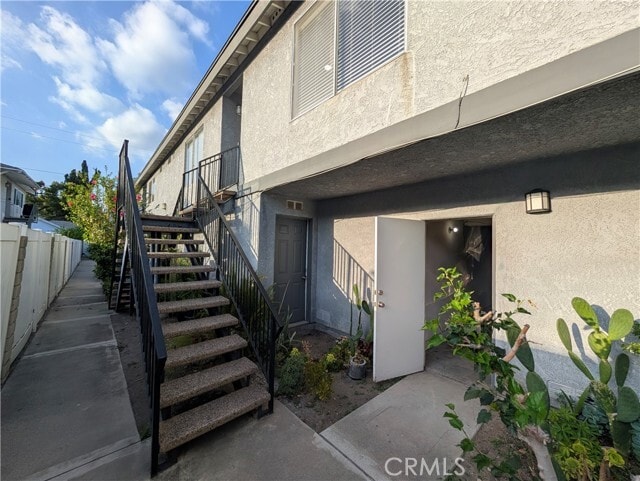 Building Photo - 845 W Olive Ave Unit B