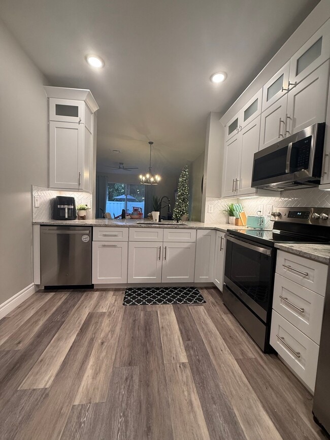 Photo - 3636 Pine Oak Cir