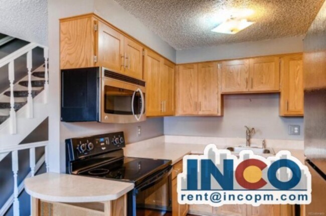 Building Photo - 14069 E Jewell Ave