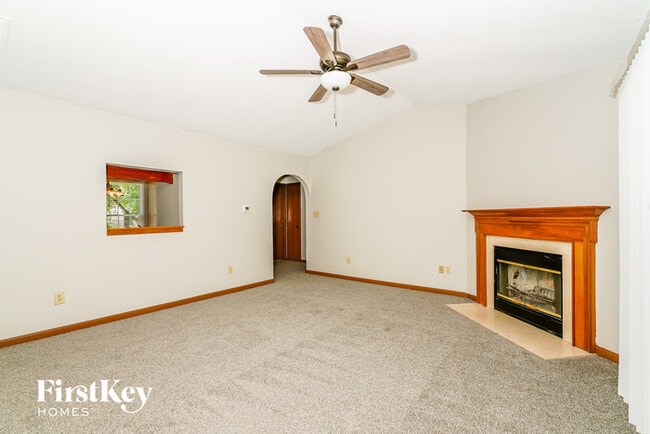 Photo - 4878 Oakleigh Pkwy