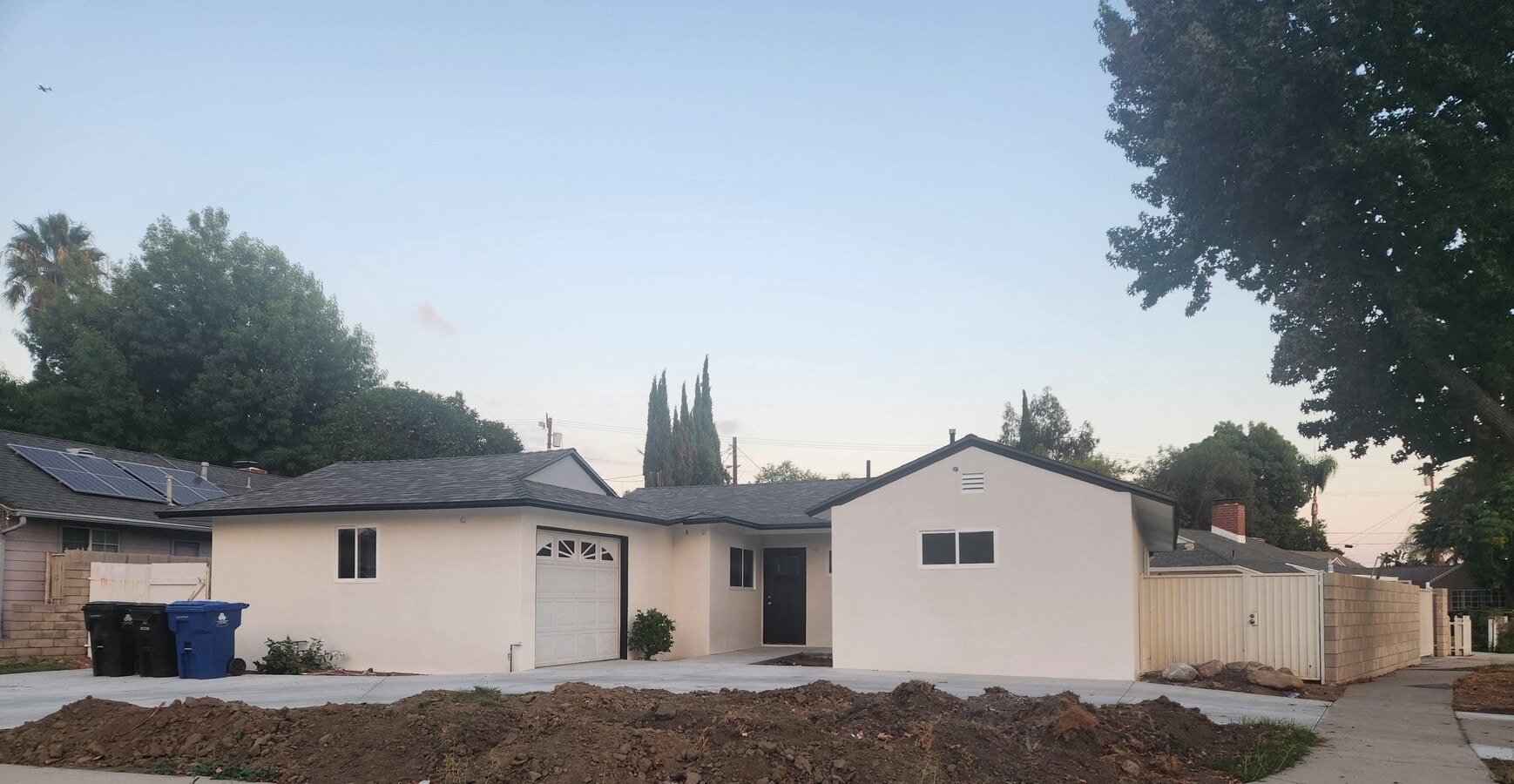 Photo - 8126 Andasol Ave