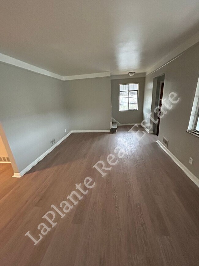 Photo - 1421 N Ravine Pkwy