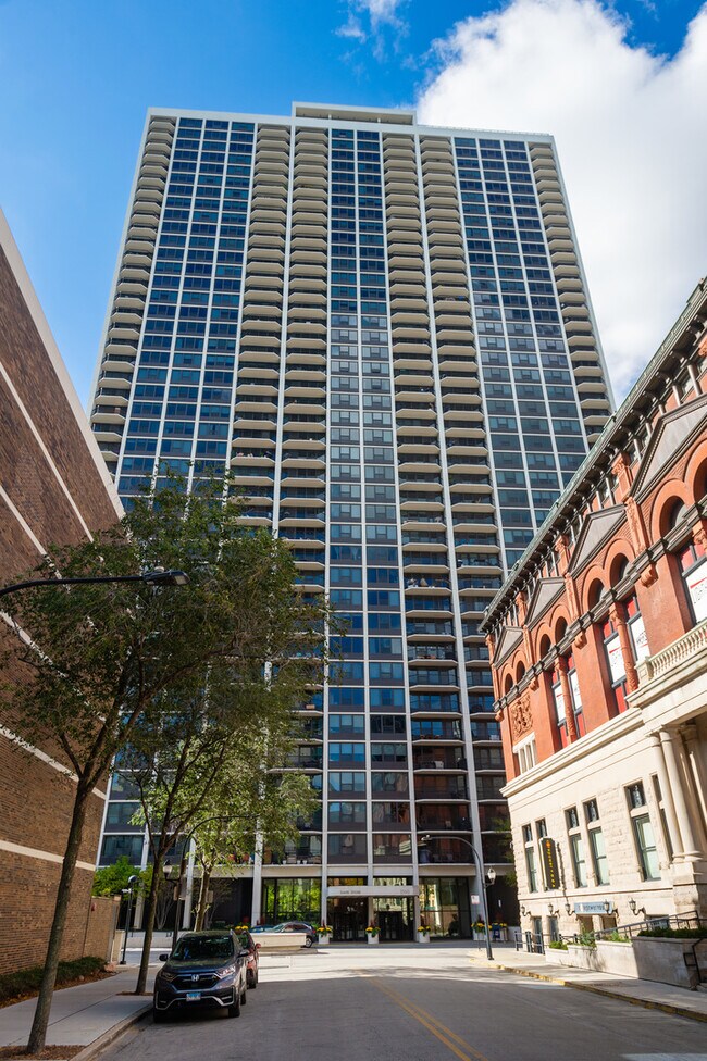 Building Photo - 1560 N Sandburg Ter Unit 1412