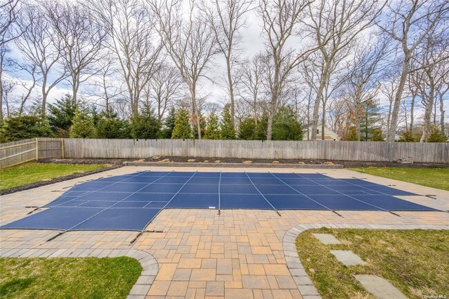 Photo - 15 Pin Oak Ln