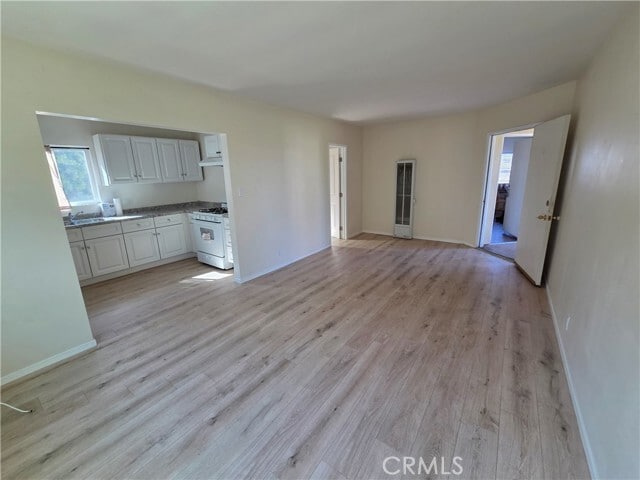 Building Photo - 24425 Hawthorne Blvd