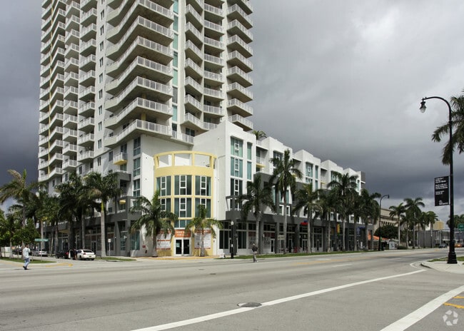 Photo - 275 NE 18th St