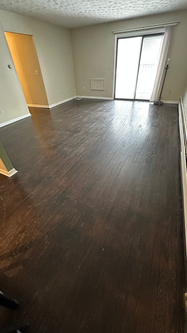 416529-3 - 581 Crown St Unidad #99