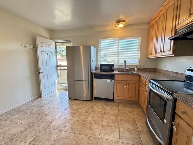 Building Photo - 1265-1271 Parkington Ave Unit 1267