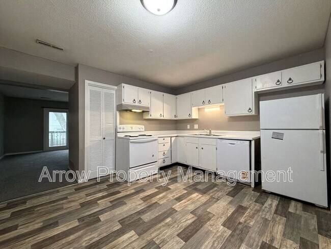 Photo - 1027 A St Unit 21