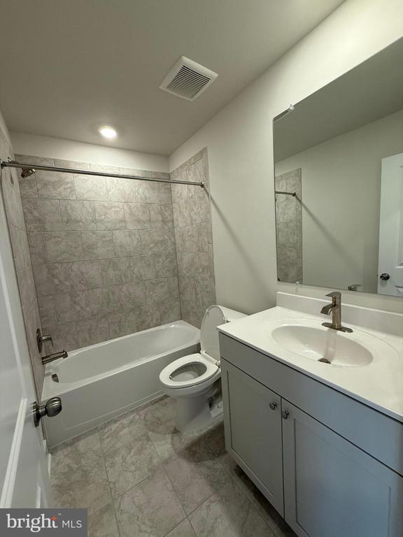 Photo - 2257 Marcy Dr