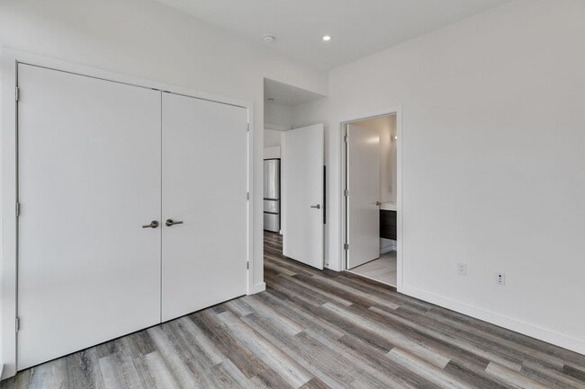 Photo - Northern Liberties 1 Bedroom - Parking Available