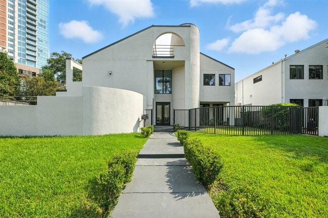 Building Photo - 2019 McClendon St