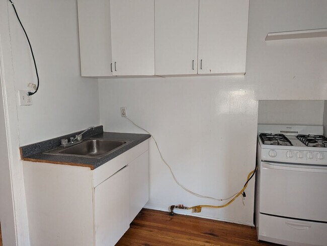 Photo - 2700 N Spaulding Ave Unit 3DD