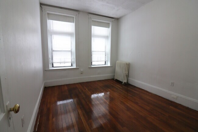 Photo - 409 Huntington Ave Unidad 2