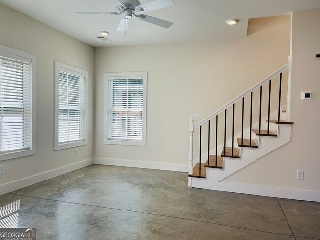 201 Cherry St