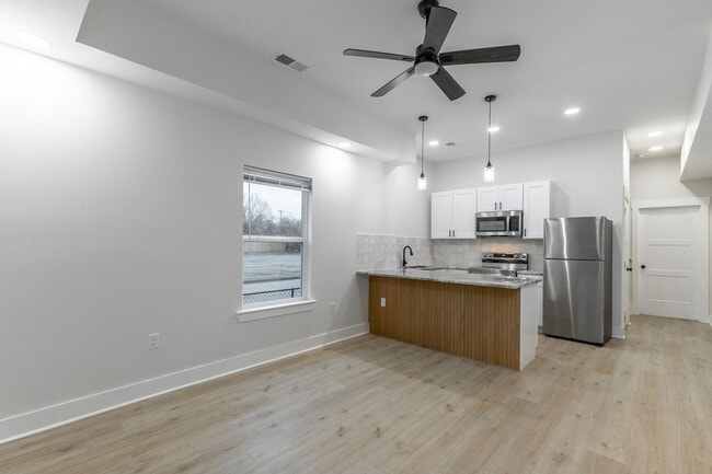 Photo - 1124 Garfield St Unit A