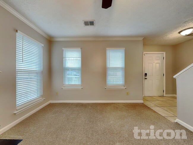 Photo - 1399 Ling Dr