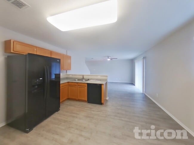 Photo - 4518 Safe Hbr