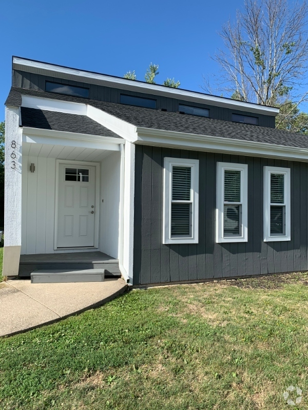 Building Photo - 863 Pletcher Rd Rental