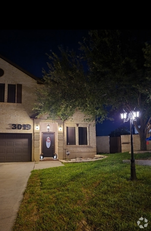 Building Photo - 3019 Calle Vistoso Ln Rental