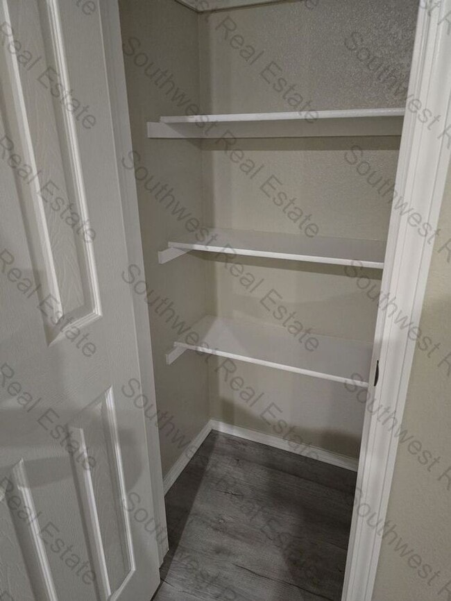 Photo - Modern 2 Bed 2 Bath apartment