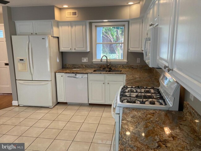 Photo - 505 Mt Vernon Ave