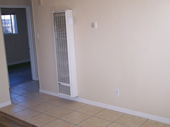 Photo - 1617 Vincent St