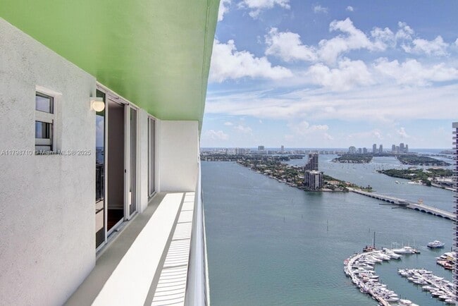 Photo - 1756 N Bayshore Dr Apartment
