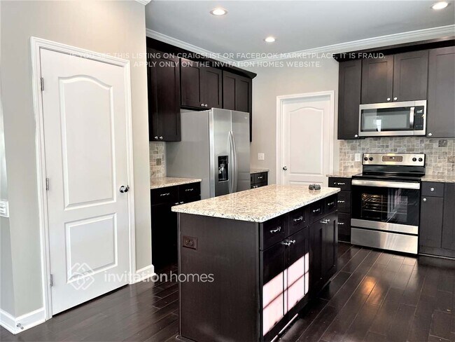 Photo - 270 Water Mill Rd