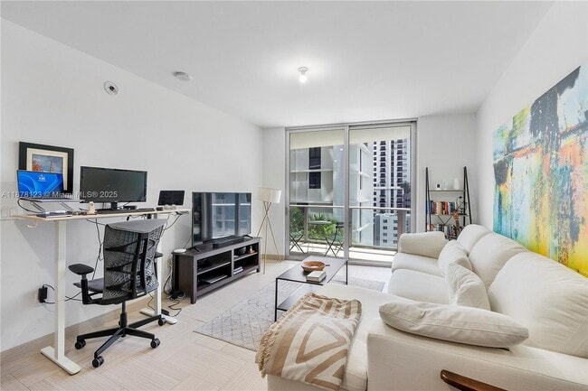 Photo - 1010 SW 2nd Ave Unit 710