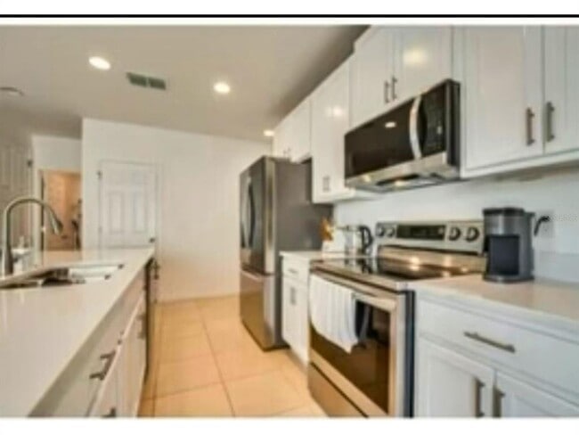 Photo - 6952 Church Lk St