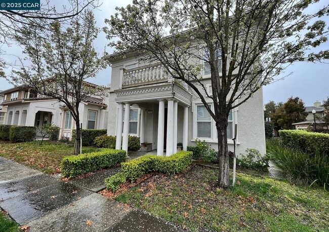 Photo - 911 Madrone Ave House