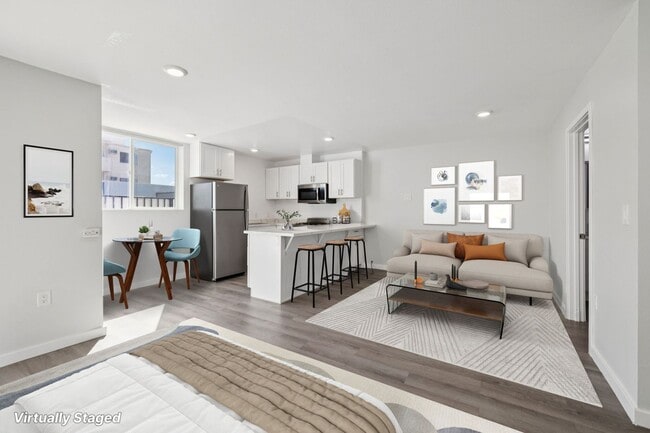 Photo - 18400 Prairie Street