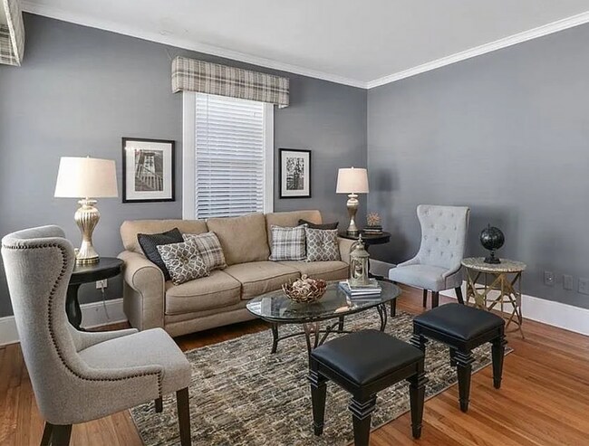 Photo - Bungalow Style and Old World Quality in Savannah's Parkside - Daffin Park