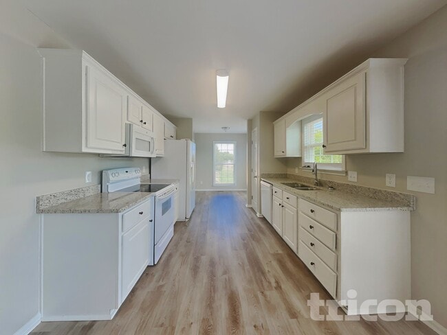 Photo - 131 Overlook Pl