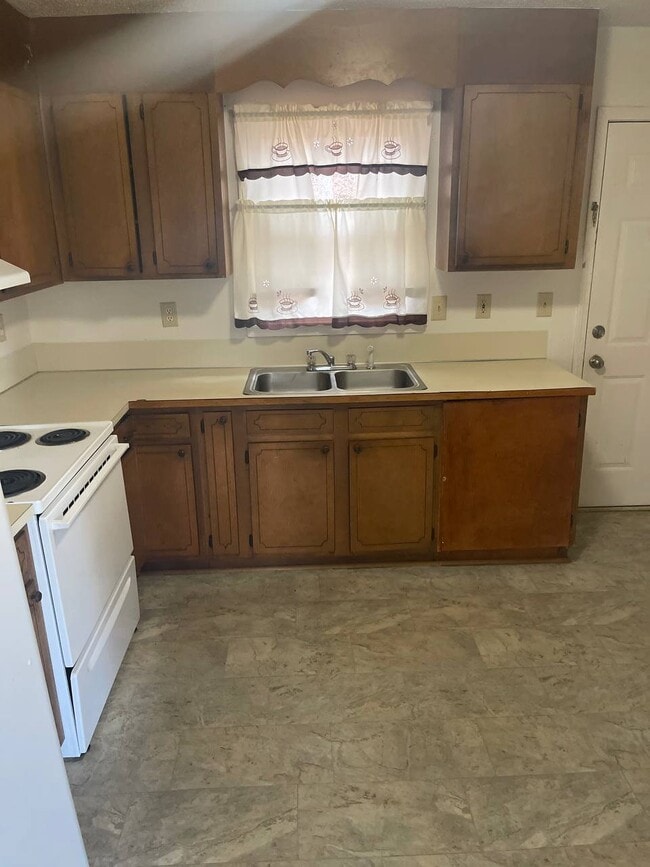 1206 Virginia St SW Unit 2
