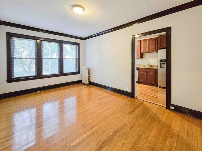 5057 N Wolcott Ave Unit 1