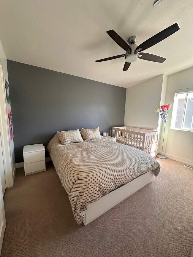 Photo - 1037 W Rooftop Dr