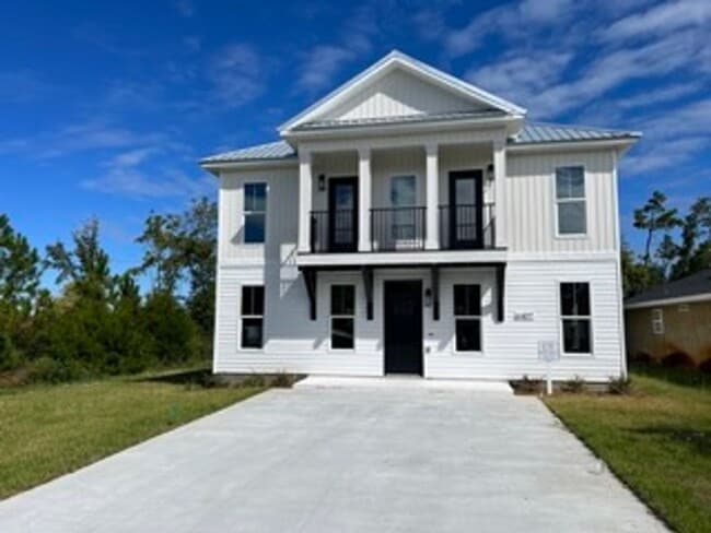 Building Photo - Single-Family House for Rent