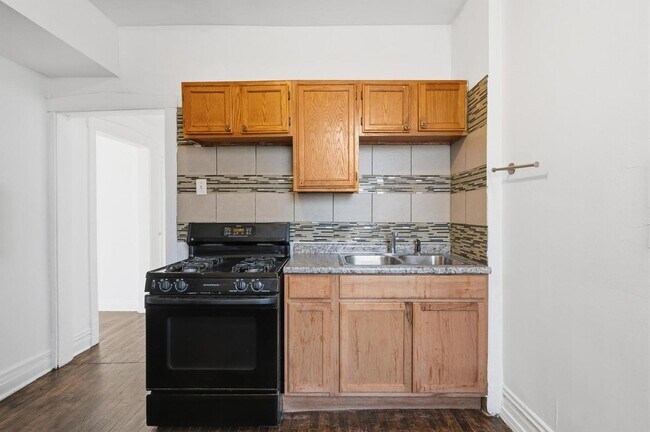 Photo - 3752 W Division St Unidad 3W