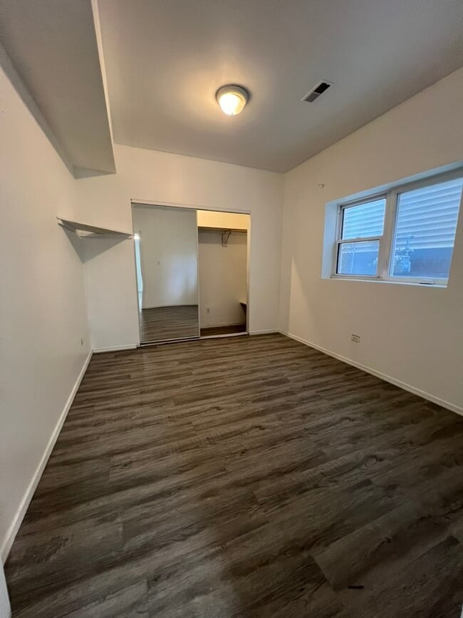 5309 30th Pl Unit 1