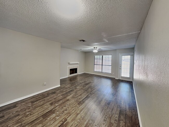 Photo - Stylish Candleridge Townhome with Private Patio, HOA Lawn Care & Appliances Included!