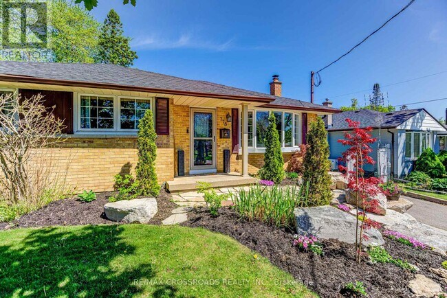 Photo - 778 Tennyson Ave