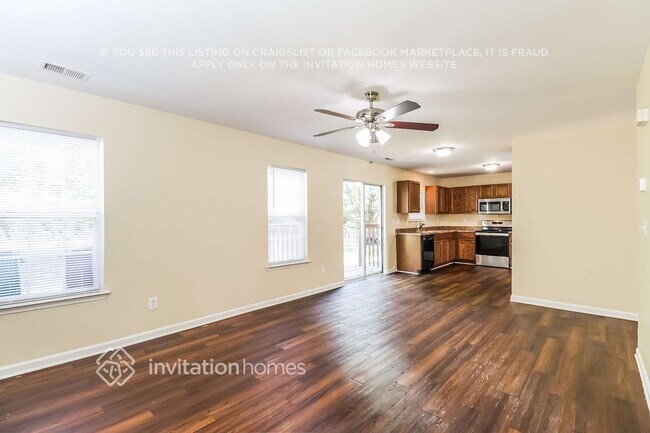 Photo - 7007 Hidden Creek Dr