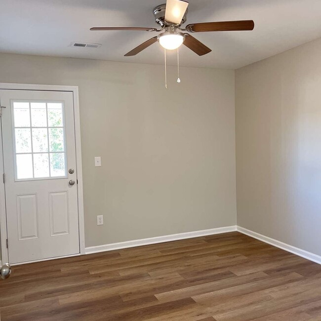 Photo - 134 SW 145th Rd