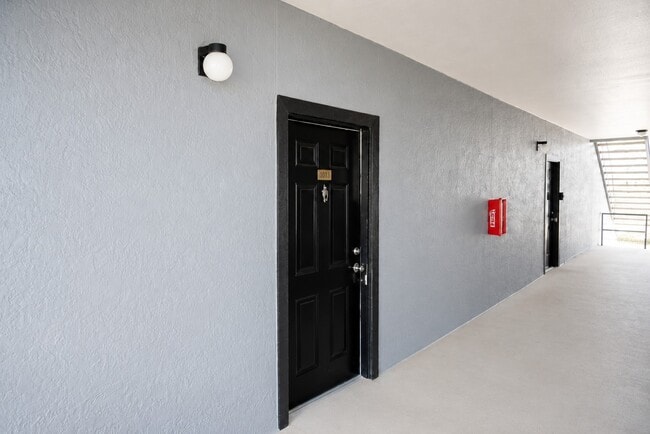 3701 Castle Pines Ln Unidad 1