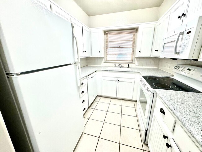 Photo - 3221 33rd St Unidad B