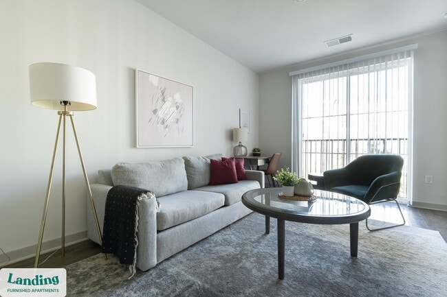 Building Photo - 340 W 25th St Rental
